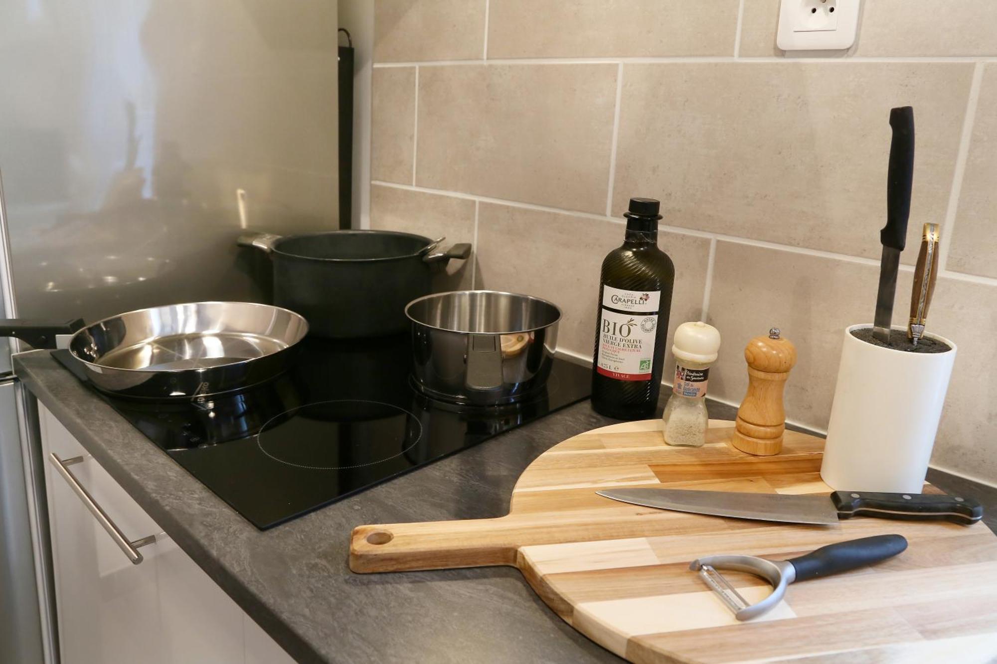 Expat Renting - Le Volta - Terrasse - Netflix